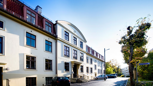 Bjørknes College
