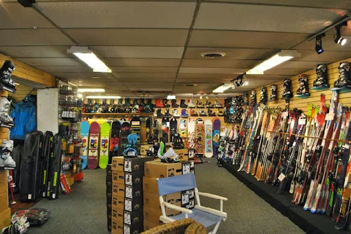 Hot Tub Store «Pelican Leisure Sports», reviews and photos, 1230 N West End Blvd, Quakertown, PA 18951, USA