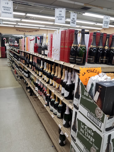 Liquor Store «Leiser Liquors Inc», reviews and photos, 41-30 162nd St, Flushing, NY 11358, USA