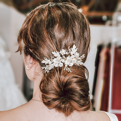 Bridal Shop «Strut Bridal Salon - Sizes 12+», reviews and photos, 4264 Atlantic Ave, Long Beach, CA 90807, USA