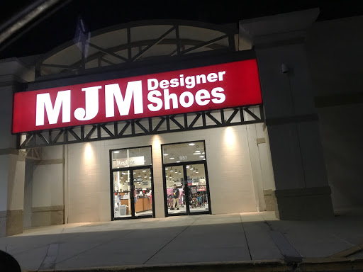 Shoe Store «MJM DESIGNER SHOES», reviews and photos, 951 W Brandon Blvd, Brandon, FL 33511, USA