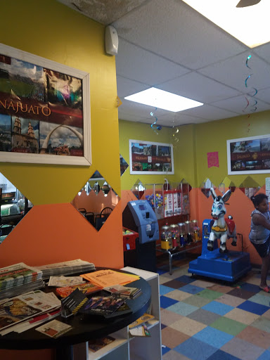 Ice Cream Shop «MANGONADAS DEL BARRIO», reviews and photos, 1210 Lawndale St, Detroit, MI 48209, USA