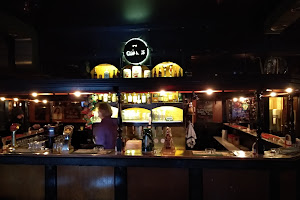 Johnny's Pub