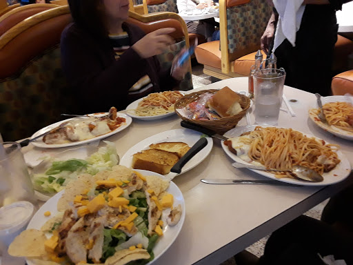 Shopping Mall «Forest Promenade Shopping Center», reviews and photos, 965 Richmond Ave, Staten Island, NY 10314, USA