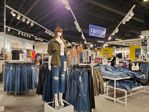 Clothing Store «Forever 21», reviews and photos, 10300 Little Patuxent Pkwy #1780, Columbia, MD 21044, USA
