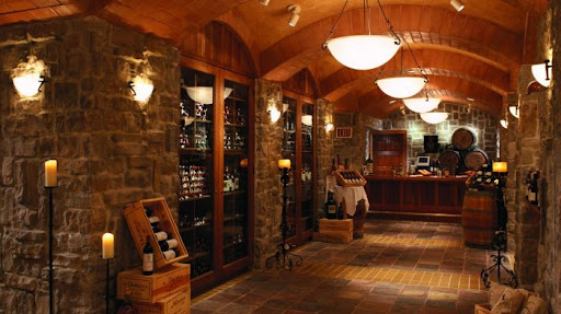 Wine Cellar & Tasting Room