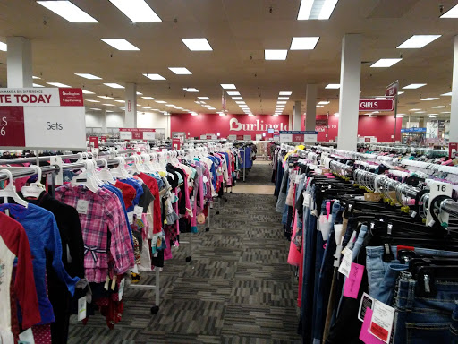Clothing Store «Burlington Coat Factory», reviews and photos, 833 Lancaster Dr NE, Salem, OR 97301, USA