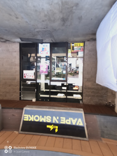 Grocery Store «Grocery Outlet Bargain Market», reviews and photos, 215 W Calaveras Blvd, Milpitas, CA 95035, USA