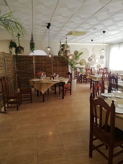 La Cueva - Restaurante - Brasa - Barrio La Gloria, 46, 04628 Antas, Almería, Spain