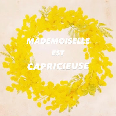 MADEMOISELLE EST CAPRICIEUSE à Marseillan