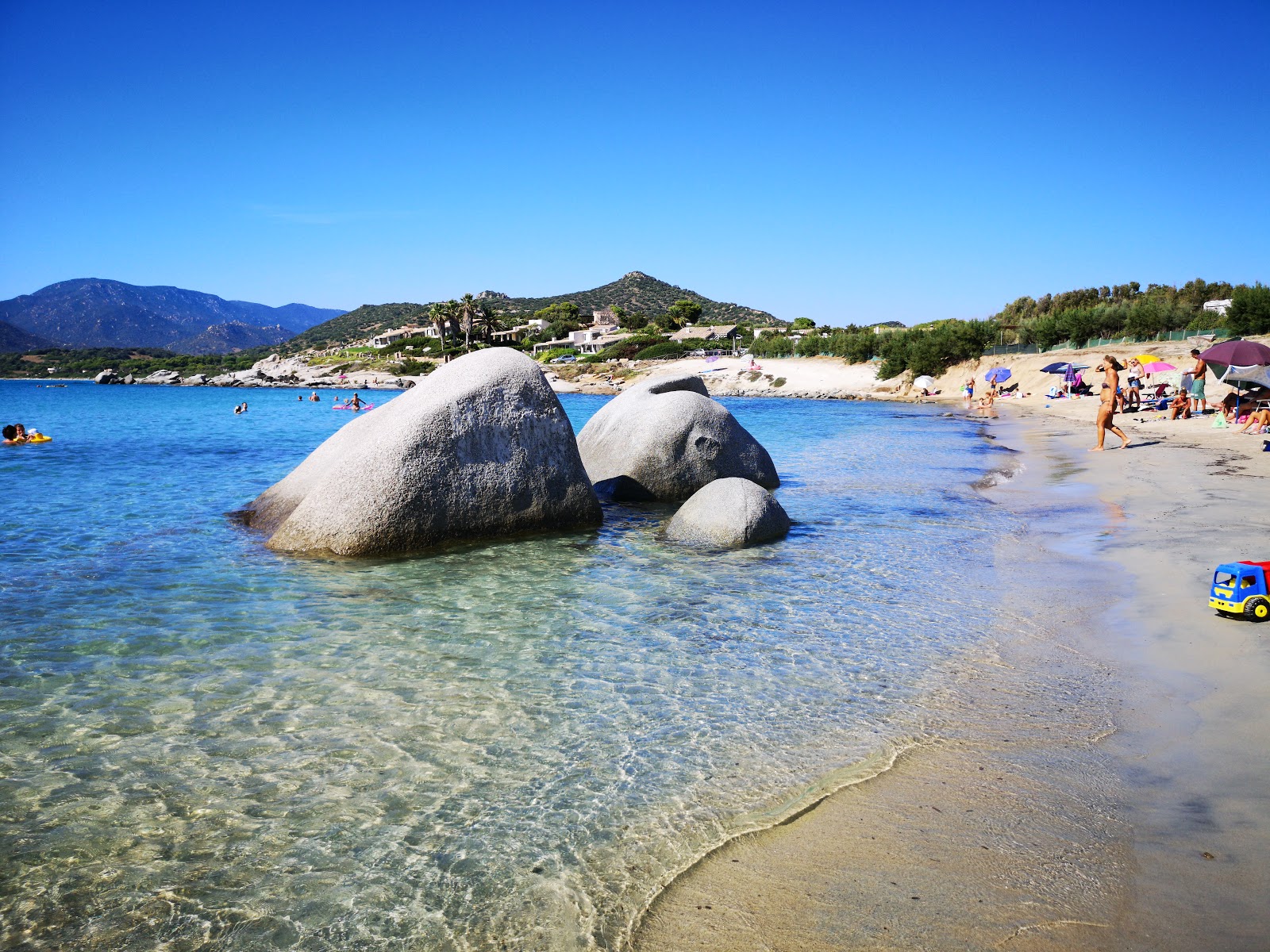 Photo de Spiaggia Del Riso avec l'eau cristalline de surface