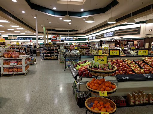 Grocery Store «Schnucks», reviews and photos, 9074 Overland Plaza, Overland, MO 63114, USA