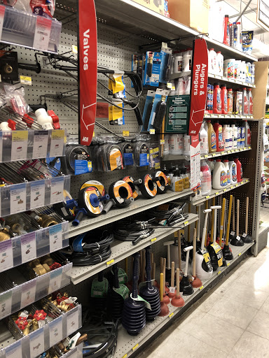 Hardware Store «Ace Hardware of Deltona», reviews and photos, 2840 Elkcam Blvd, Deltona, FL 32738, USA