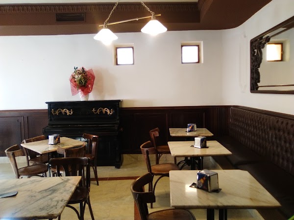 El Patio de la Esquina