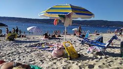 Playa de Mogor'in fotoğrafı - rahatlamayı sevenler arasında popüler bir yer