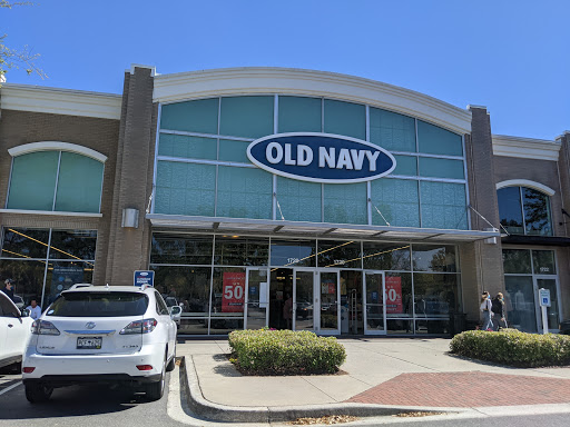 Shopping Mall «Mount Pleasant Towne Centre», reviews and photos, 1218 Belk Dr, Mt Pleasant, SC 29464, USA