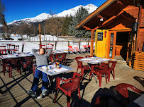 Atmosphère du Restaurant Le Chalet du Lac à La Salle-les-Alpes - n°1