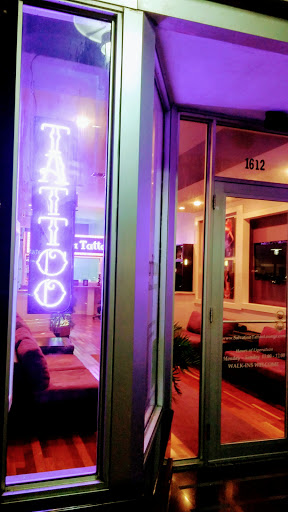 Tattoo Shop «Love Hate Tattoo Studio», reviews and photos, 1360 Washington Ave, Miami Beach, FL 33139, USA
