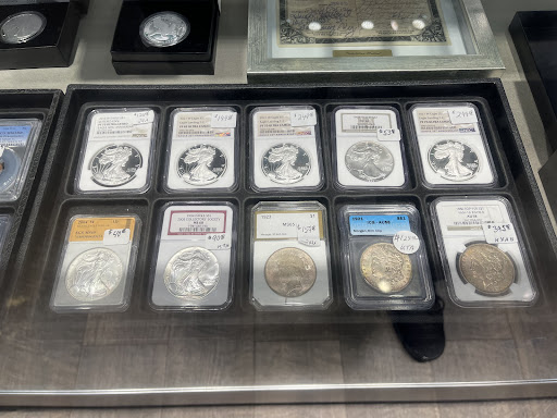 Coin Dealer «Kentuckiana Coin and Jewelry», reviews and photos, 1305 Veterans Pkwy Suite 600, Clarksville, IN 47129, USA