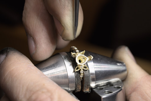 Jewelry Designer «James Durbin Jewelry Design», reviews and photos, 114 W Jefferson Ave, Kirkwood, MO 63122, USA