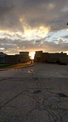 Shopping Mall «Monroeville Mall», reviews and photos, 200 Mall Cir Dr, Monroeville, PA 15146, USA