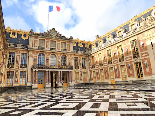 Tour Of Versailles