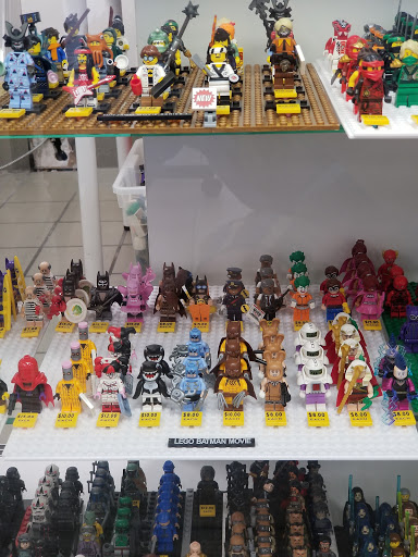 Toy Store «Bricks & Minifigs Salem-Keizer», reviews and photos, 3670 River Rd N, Keizer, OR 97303, USA