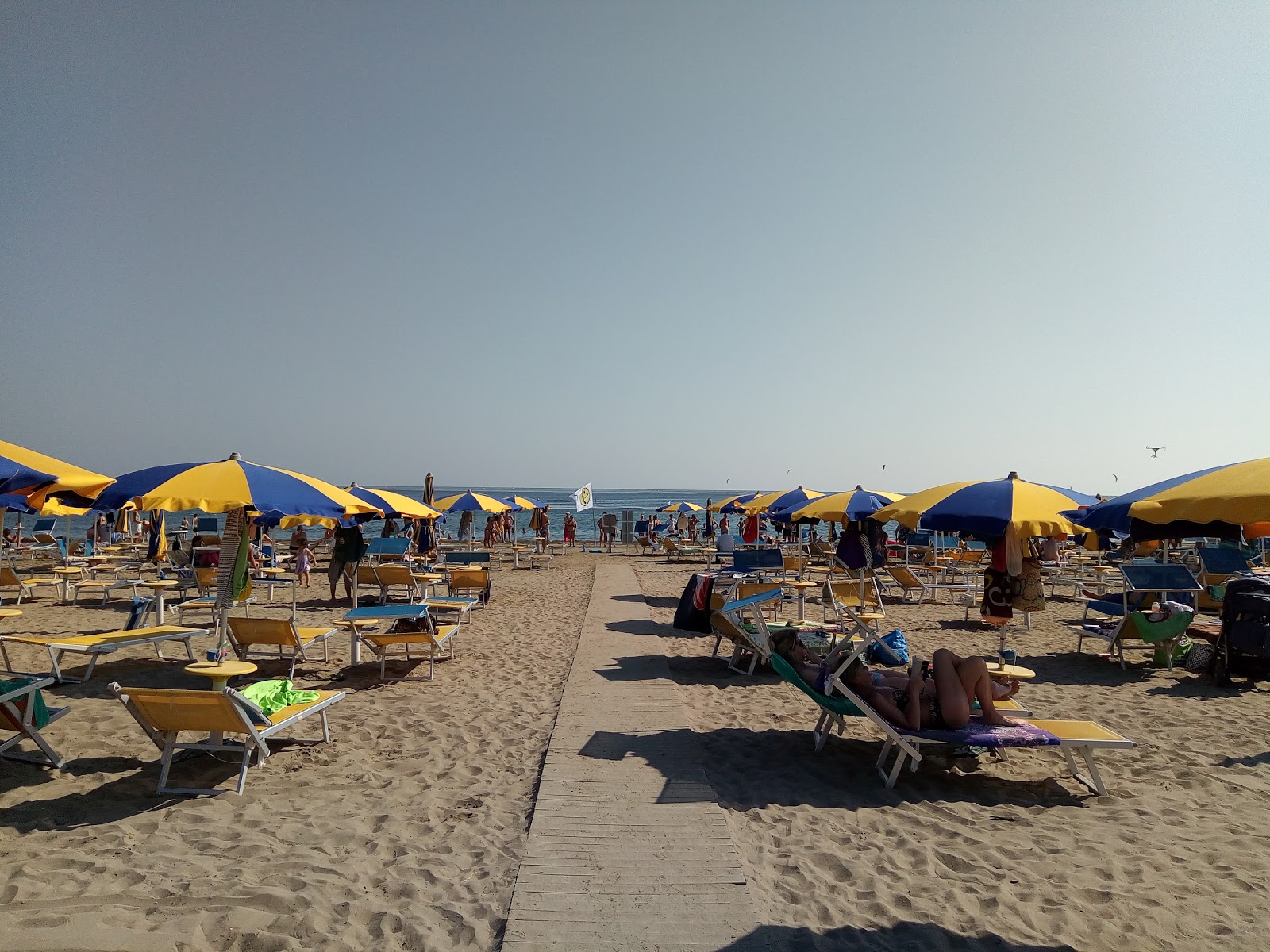 Foto di Grado Pineta II con spiaggia spaziosa