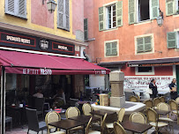 Atmosphère du Restaurant Le p'tit resto à Nice - n°6