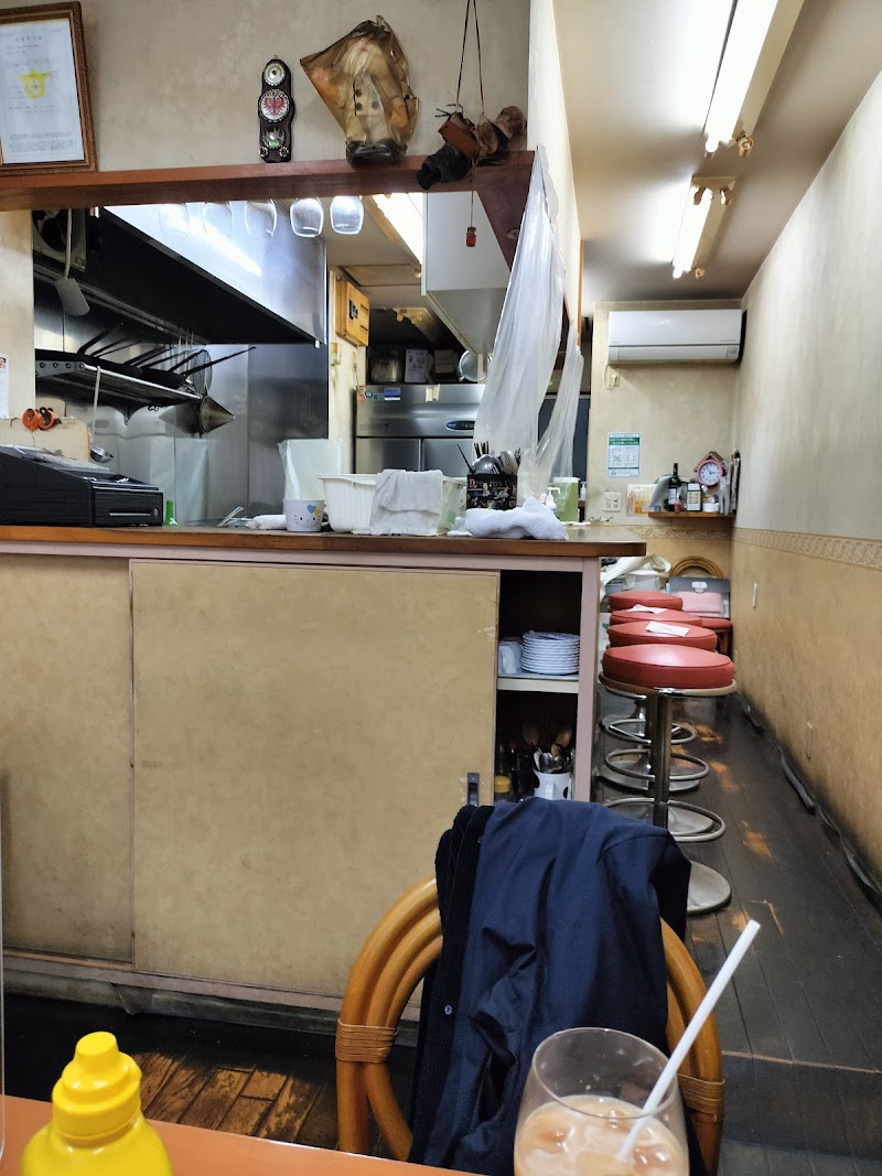 洋食屋 Naganuma ナガヌマ