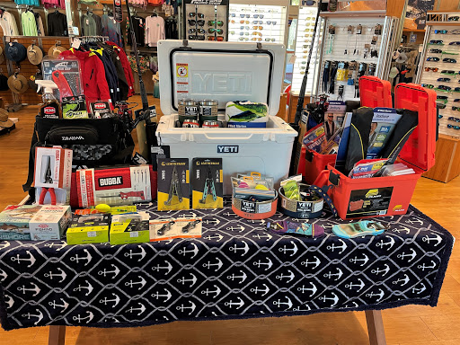 Marine Supply Store «West Marine», reviews and photos, 890 William Hilton Pkwy #108, Hilton Head Island, SC 29928, USA