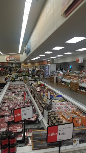 Supermarket «Hy-Vee», reviews and photos, 2323 W Broadway, Council Bluffs, IA 51501, USA