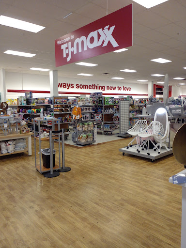 Home Goods Store «HomeGoods», reviews and photos, 3830 Bloomington St, Colorado Springs, CO 80922, USA