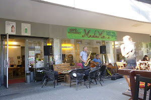 Café MadaMe