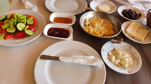 Lökler Bal Köy Kahvaltısı