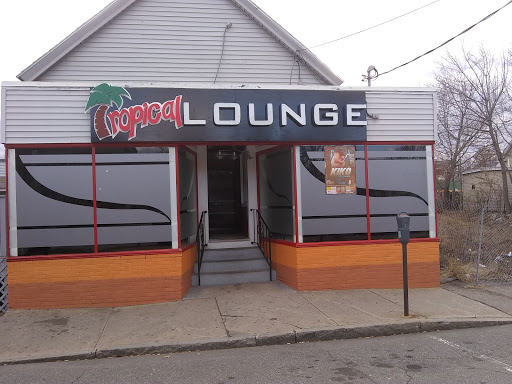 Night Club «Tropical Lounge», reviews and photos, 14 W Hollis St, Nashua, NH 03060, USA