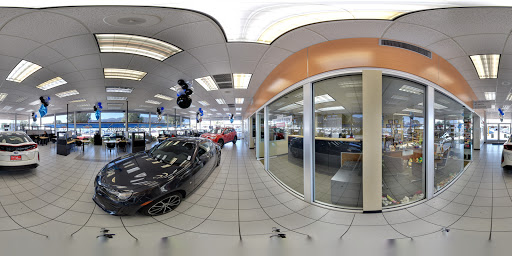 Car Dealer «Bob Smith Toyota», reviews and photos, 3333 Foothill Blvd, La Crescenta, CA 91214, USA