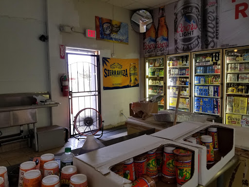 Grocery Store «Thornton Market», reviews and photos, 26310 Thornton Rd, Thornton, CA 95686, USA