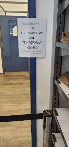 Clothing Store «Old Navy», reviews and photos, 1310 Tingle Cir E, Mobile, AL 36606, USA