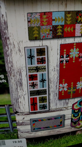 Fabric Store «3 Dudes Quilting Inc», reviews and photos, 5053 E Elliot Rd, Phoenix, AZ 85044, USA