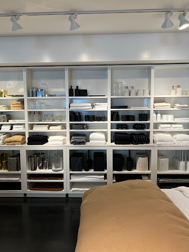 Furniture Store «CB2», reviews and photos, 8000 Sunset Blvd, Los Angeles, CA 90046, USA