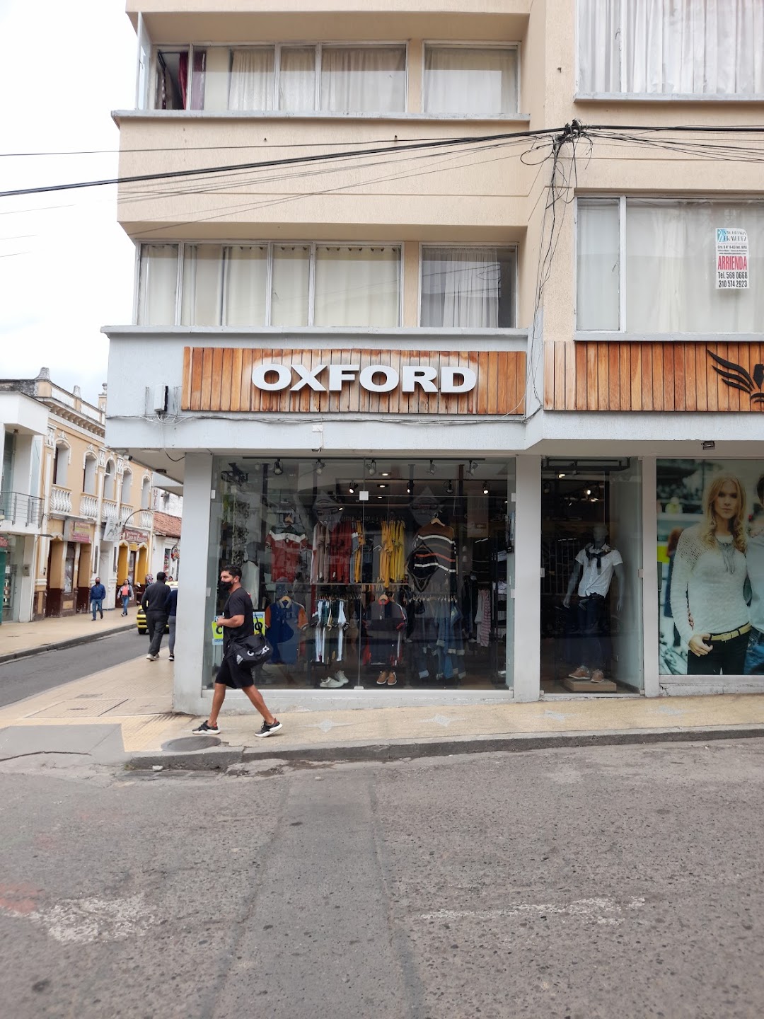 OXFORD JEANS