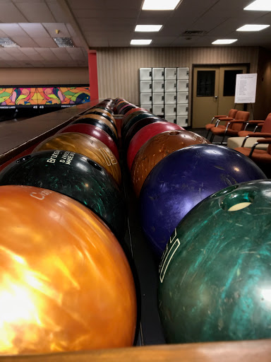 Bowling Alley «Princess Lanes Bowling Center», reviews and photos, 540 Weyman Rd, Pittsburgh, PA 15236, USA