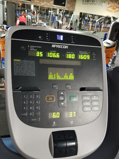 Health Club «Crunch - Staten Island», reviews and photos, 364 Bay St, Staten Island, NY 10301, USA