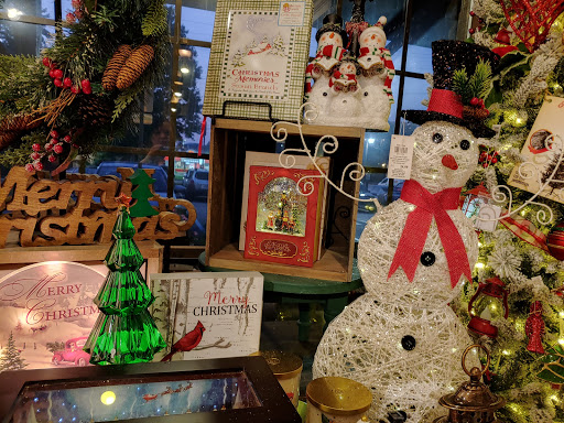 American Restaurant «Cracker Barrel Old Country Store», reviews and photos, 6941 Charlotte Pike, Nashville, TN 37209, USA