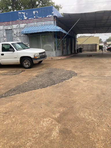 Sander's Hand Car Wash en Montgomery