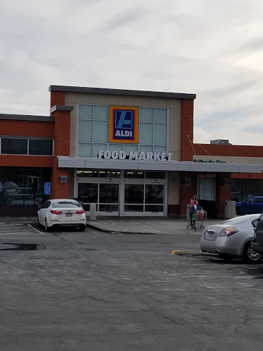 ALDI, 1414 Mendota Rd E, Inver Grove Heights, MN 55077, USA, 