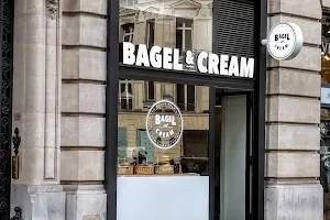 Bagel and Cream image