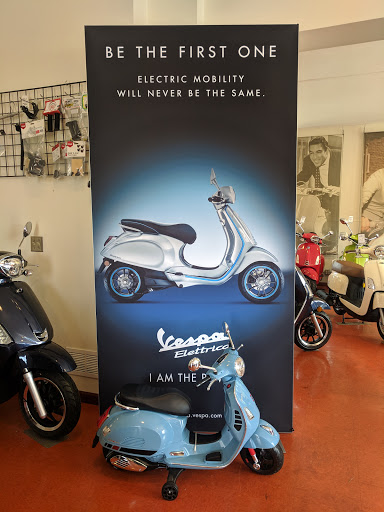 Motor Scooter Dealer «Metro Scooter», reviews and photos, 3716 Montgomery Rd, Cincinnati, OH 45207, USA