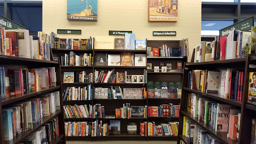 Book Store «Barnes & Noble», reviews and photos, 113 W County Center, Des Peres, MO 63131, USA